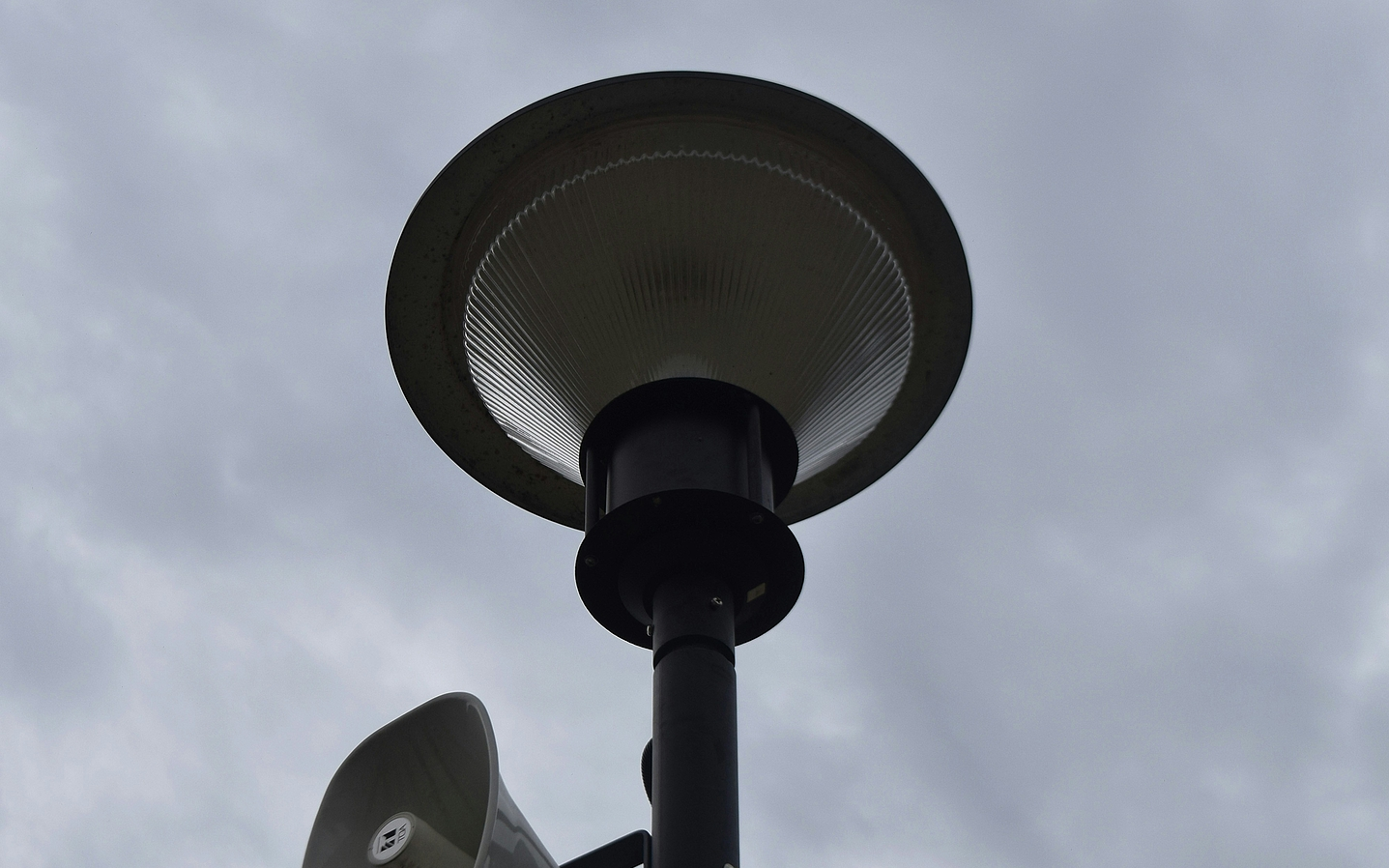 Warnsirenen informieren die Bevölkerung über Gefahrenlagen und wichtige Schutzmaßnahmen.